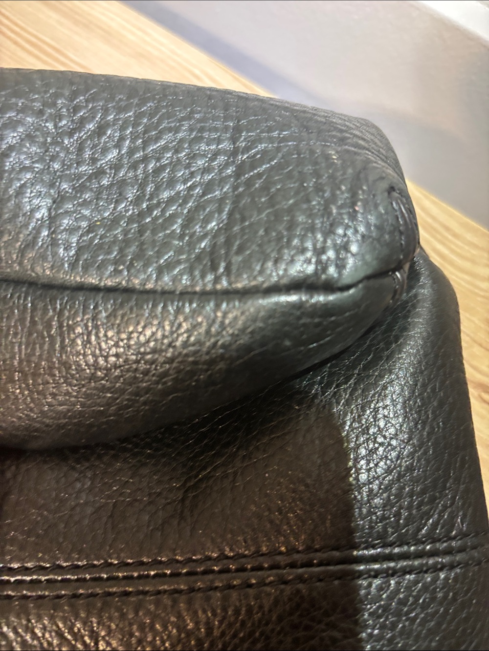 Black Leather Crossbody Bag with Silver Ring Details - Picture 14 of 15